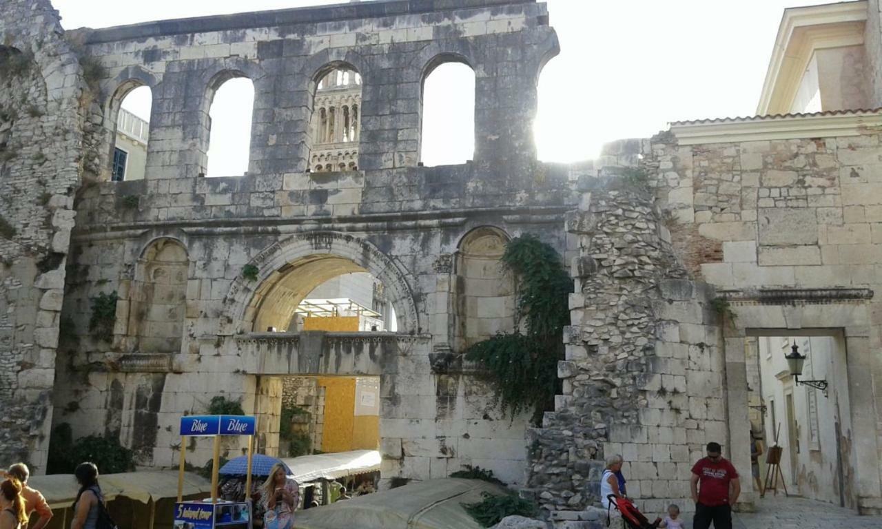 Down Town Apartman Split Kültér fotó